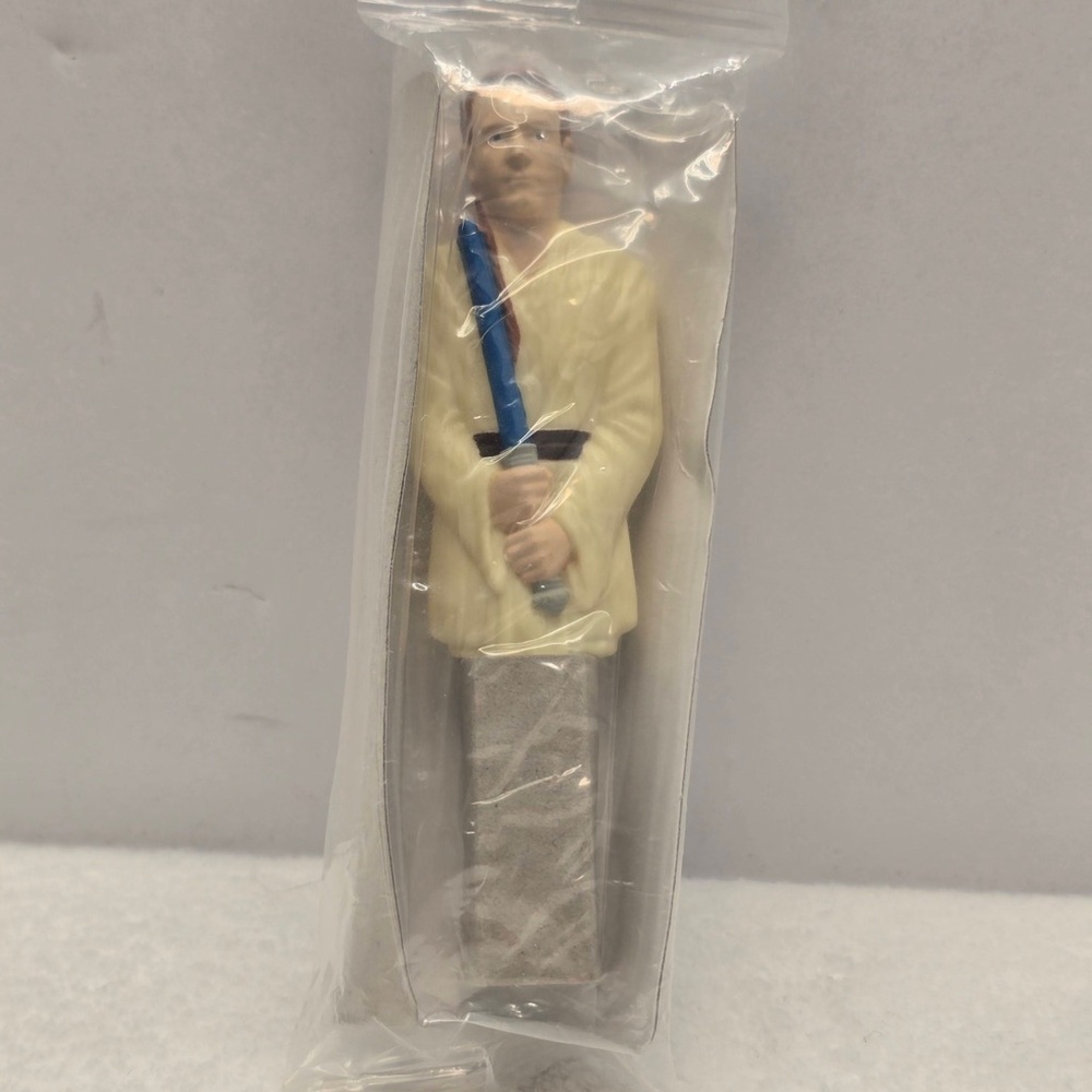 2012 OBI-WAN KENOBI (Episode 1) Star Wars FIGURE‎ PEN General Mills Cereal